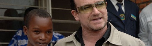 Wokalista U2 o pomocy dla Kenii ^  ^  ^  ^ 